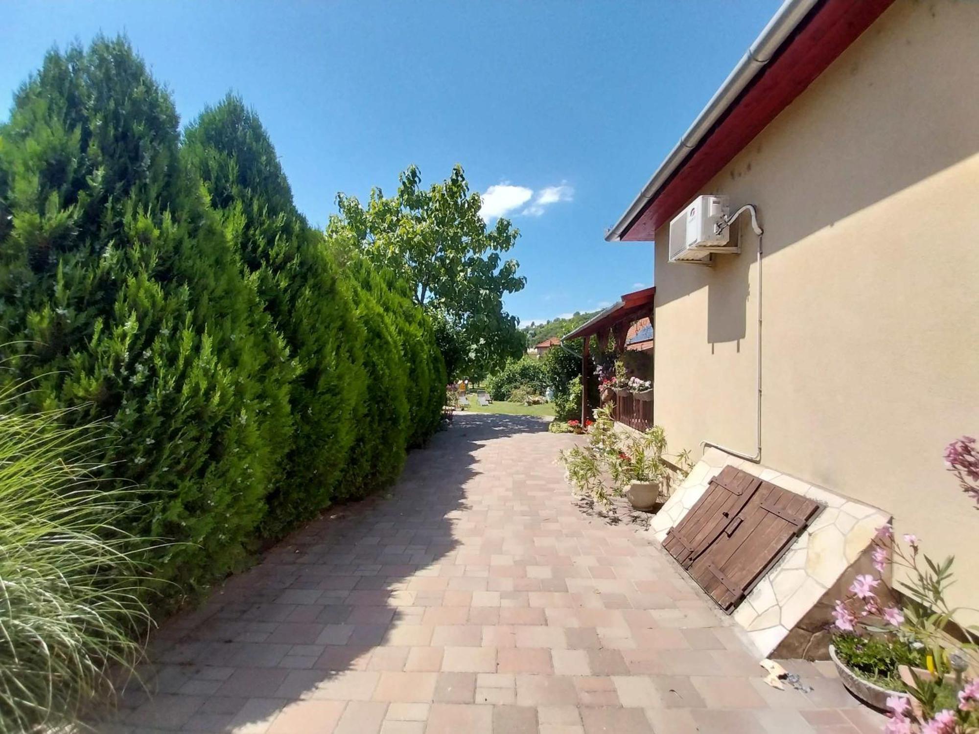 Liptak Vendeghaz Hotel Tokaj Luaran gambar