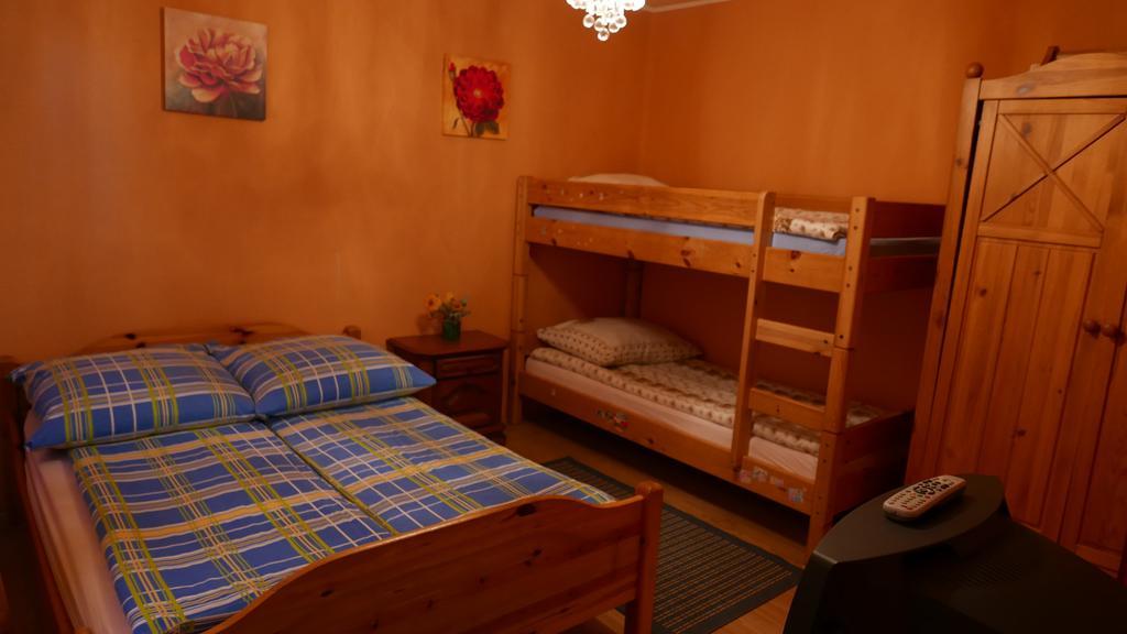 Liptak Vendeghaz Hotel Tokaj Bilik gambar